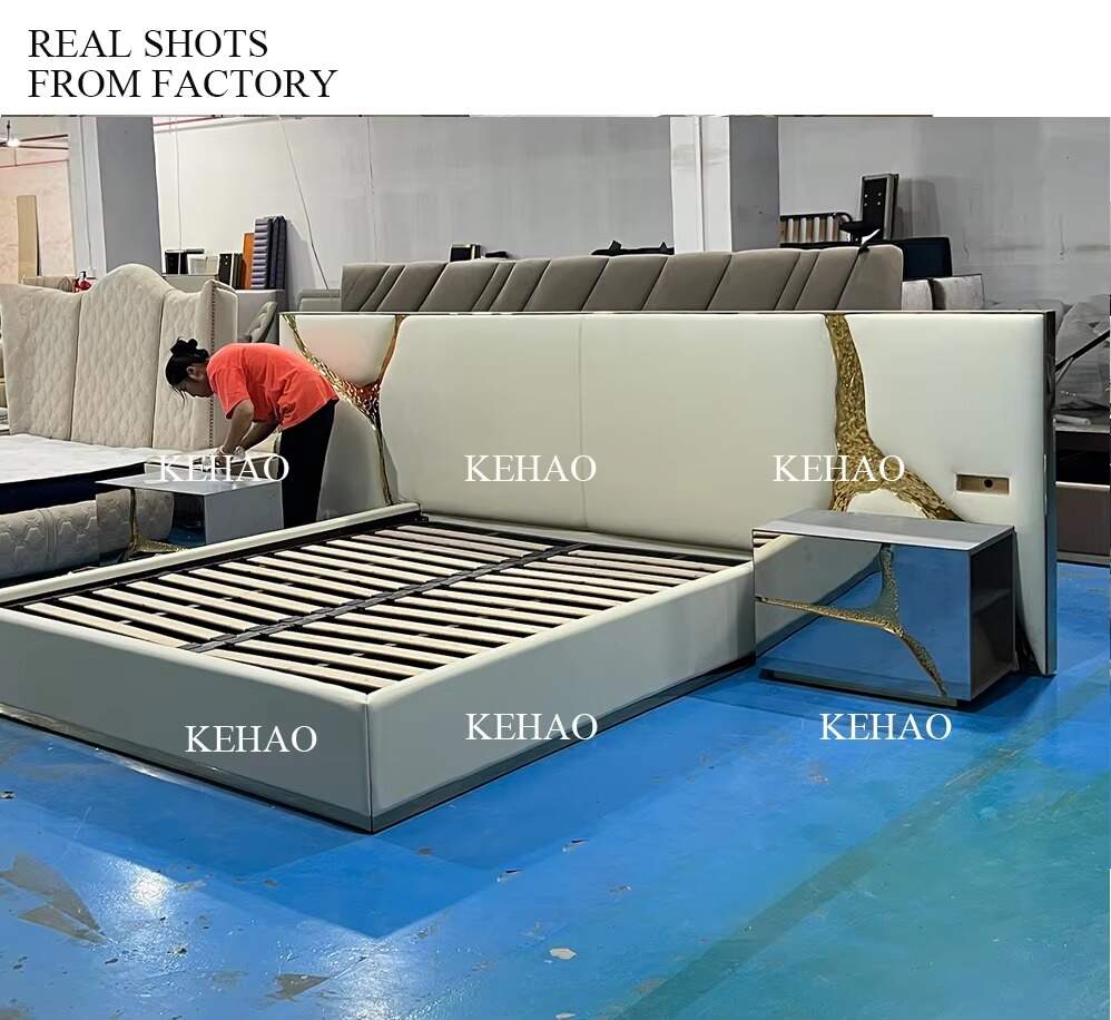 High End Italian Luxury Bedroom Bed Furniture Set Custom Stainless Steel Frame Leather Bed Queen King Size Headboard Double Bed